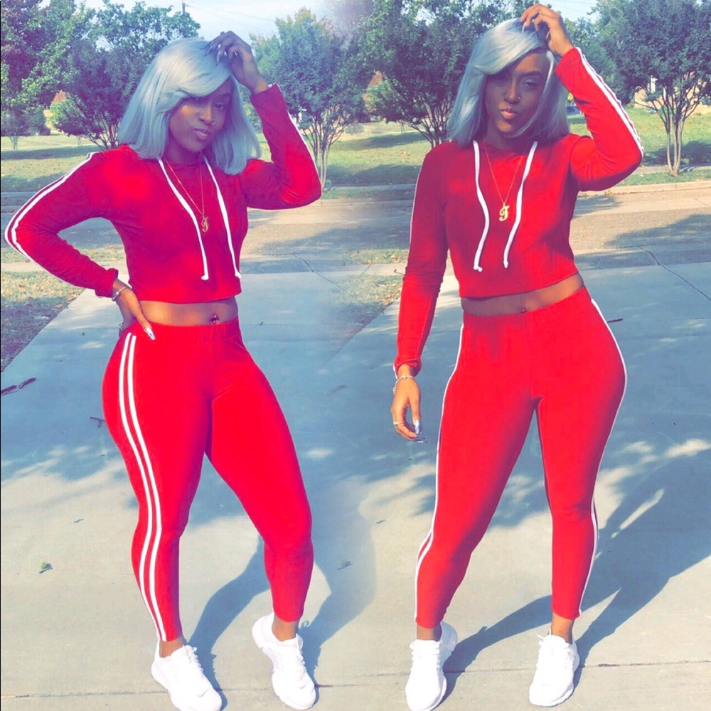 2 piece outfit size LARGE
